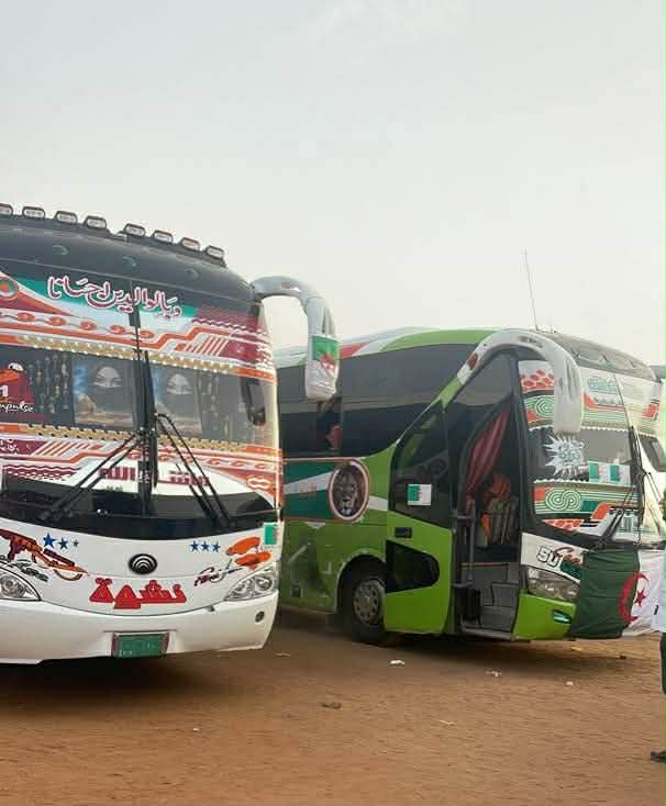 ما الذي يقف وراء منع عشرات الحافلات السياحية الجزائرية من العبور لتونس؟